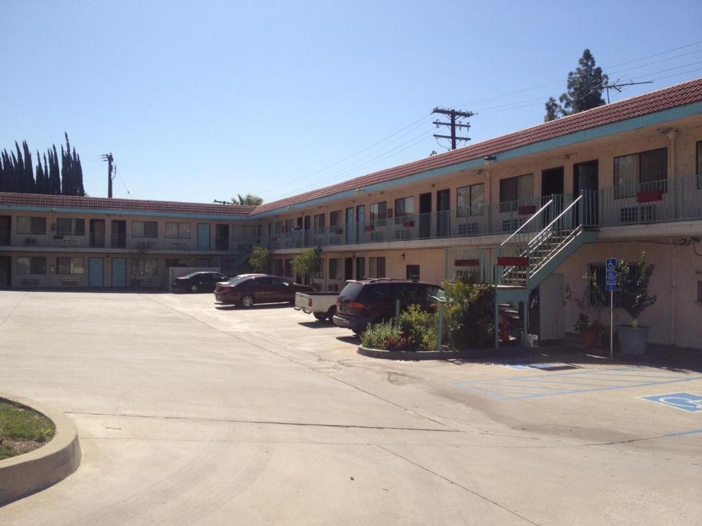 All 8 Motel Azusa Buitenkant foto